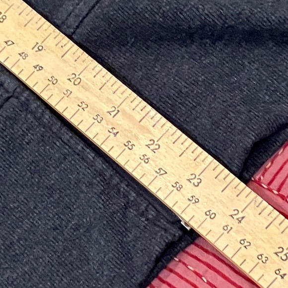 Lululemon Women’s Black Zip-Up Hoodie - Picture 7 of 14